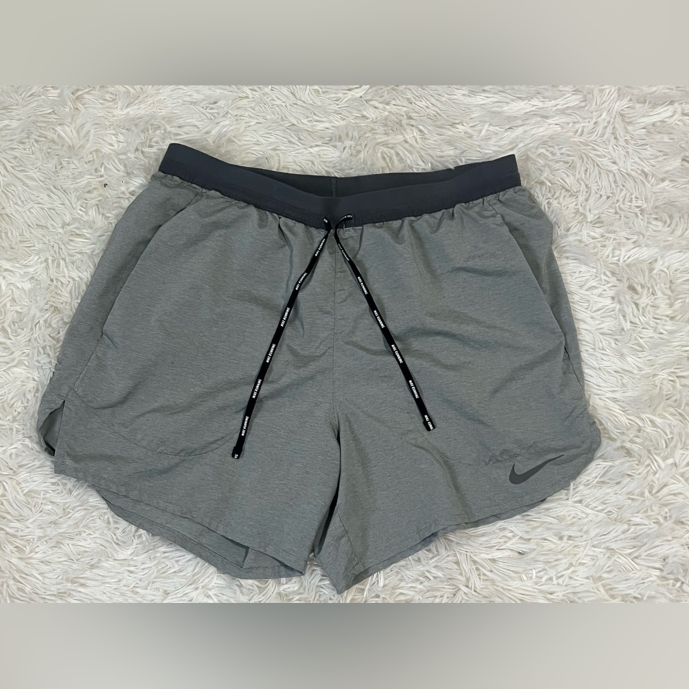 Nike Dri-FIT Running Shorts Gray Lined Athletic Training Shorts Men’s Small